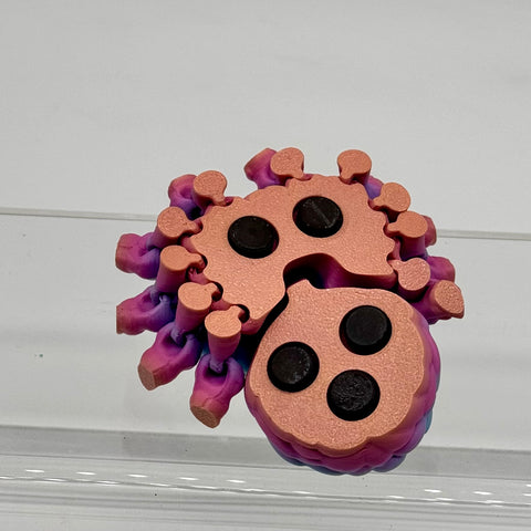 Shy Spider Magnetic Articulated Figure  4”