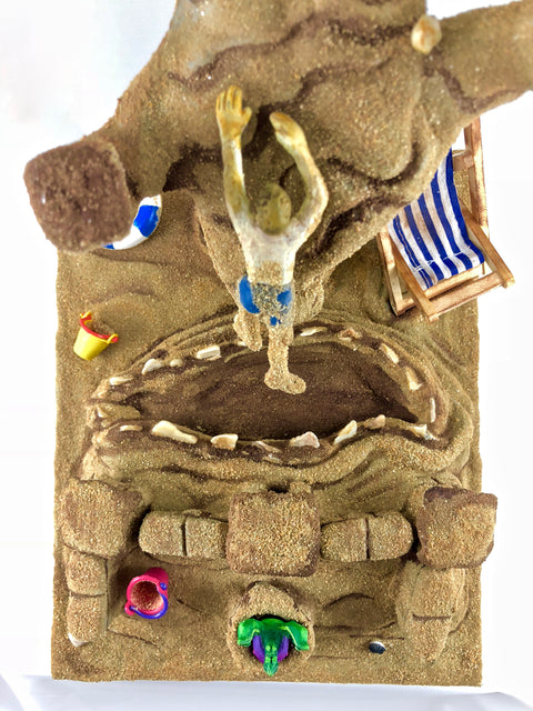Blood Beach : Don’t Play in the Sand! - RedGuardian Art & Toys