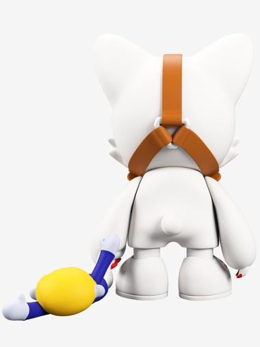 Gloomy in White SuperJanky by Mori Chack - RedGuardian Art & Toys