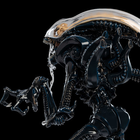 Alien Xenomorph Mini-Epics Vinyl Figure