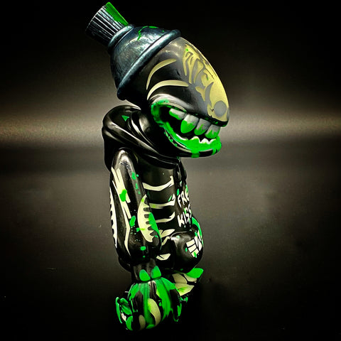 Xeno - Mad Spraycan Mutant Custom