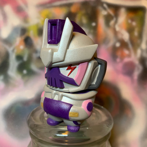 First Form Frieza X Nano TEQ63 - RedGuardian Art & Toys