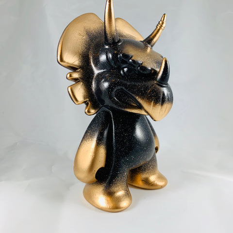 Triceraclout - RedGuardian Art & Toys