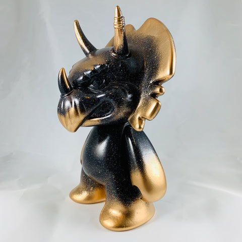 Triceraclout - RedGuardian Art & Toys