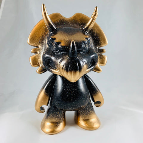 Triceraclout - RedGuardian Art & Toys