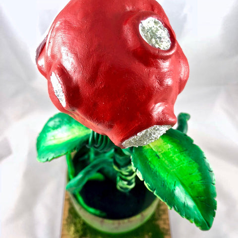 Twisted Mario Piranha Plant - RedGuardian Art & Toys