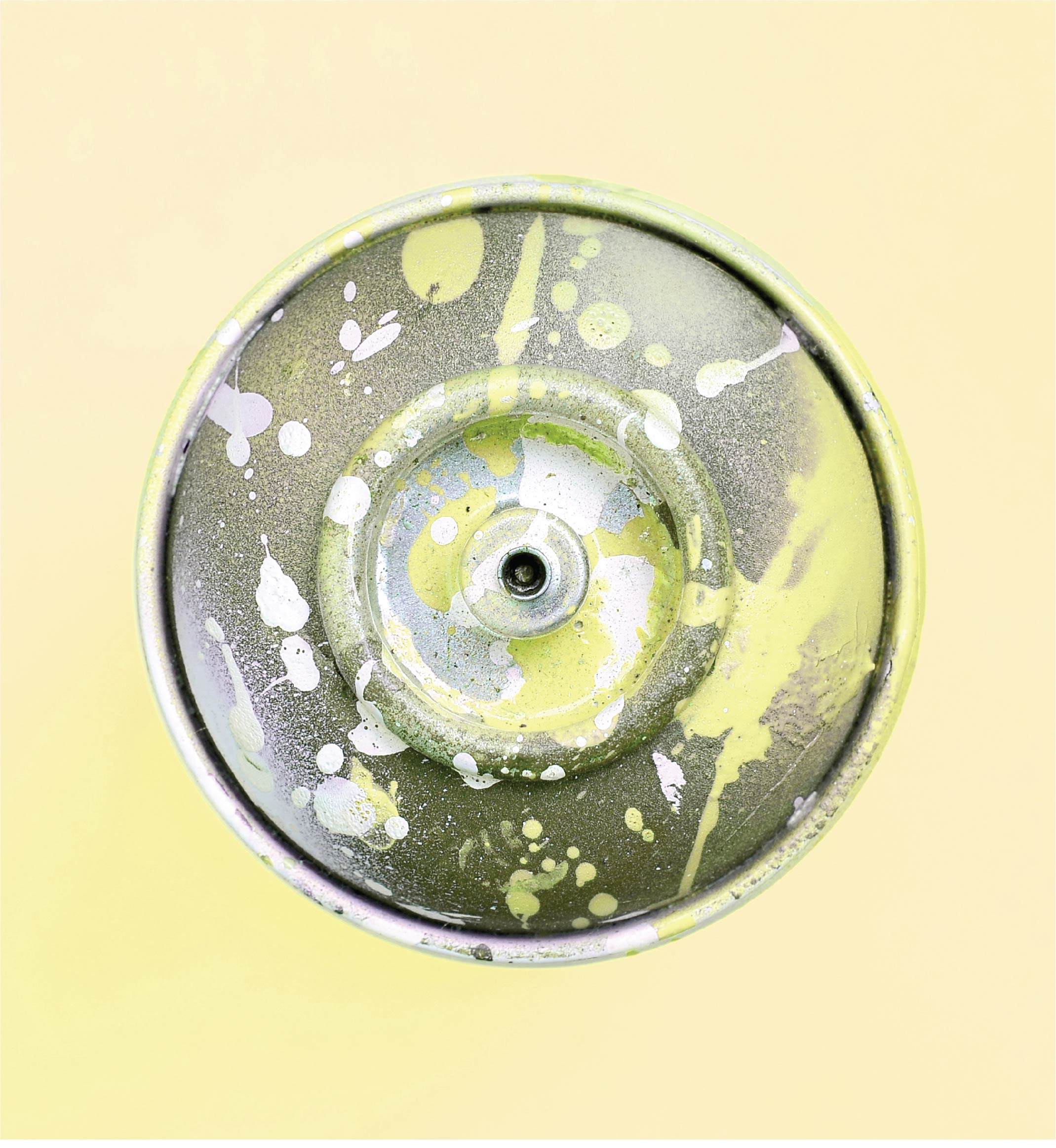 Yellow Can - Background